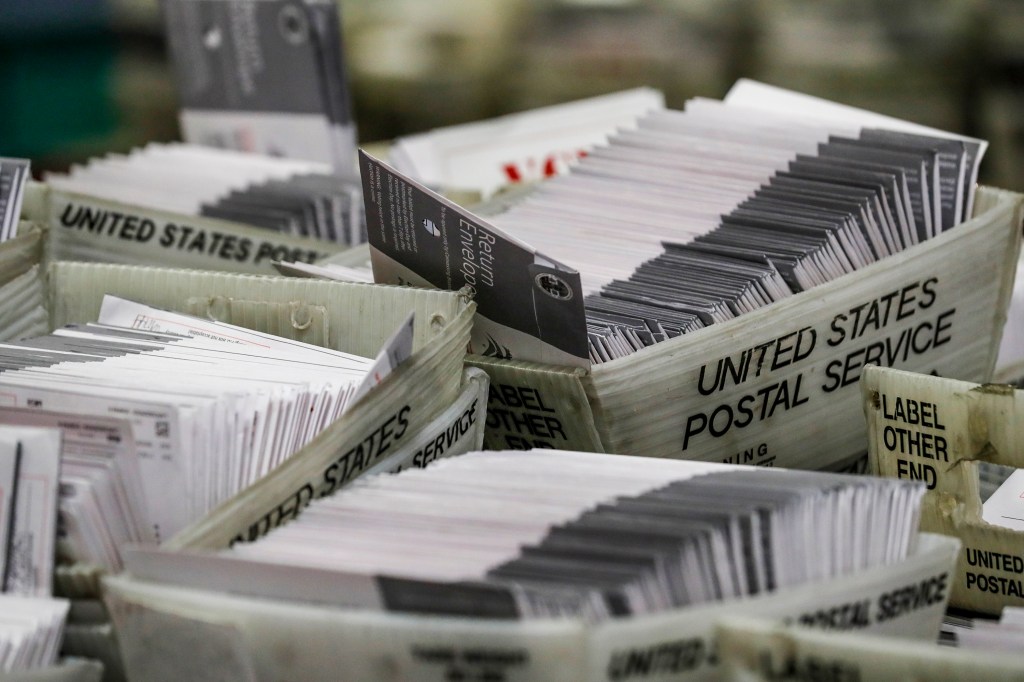 Assessing Trump’s Claims About Mail-In Voting - Angela Niederberger