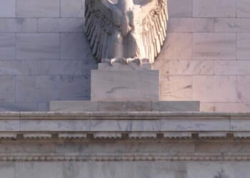 The Fed's Mission Creep & QE: Krugman Vs Bessent, Who's Right?