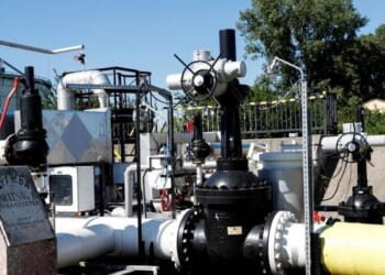 Slovakia Sides With Hungary Against Trump's Russian Oil Phase-Out