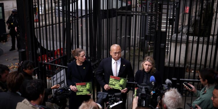 BRITAIN-CHINA-POLITICS-LAW