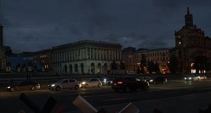 Kiev, Nine Other Regions, Plunged Into Darkness As Russian Air War Escalates