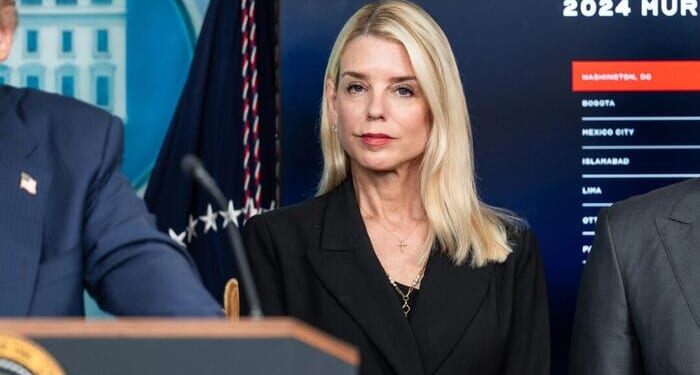 ICE Tracker Planned By Democrats Could Endanger Agents, Bondi Says