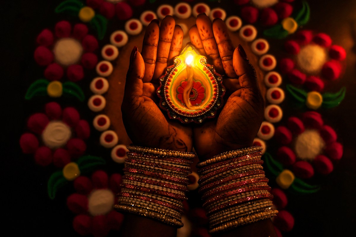 Hindu Festival Of Diwali In Canada