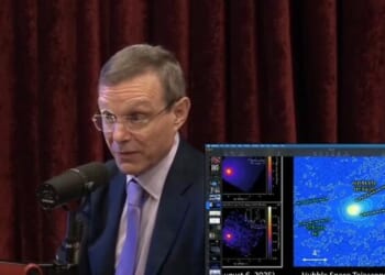 Harvard Scientist Accuses NASA of Coverup About Mysterious Comet