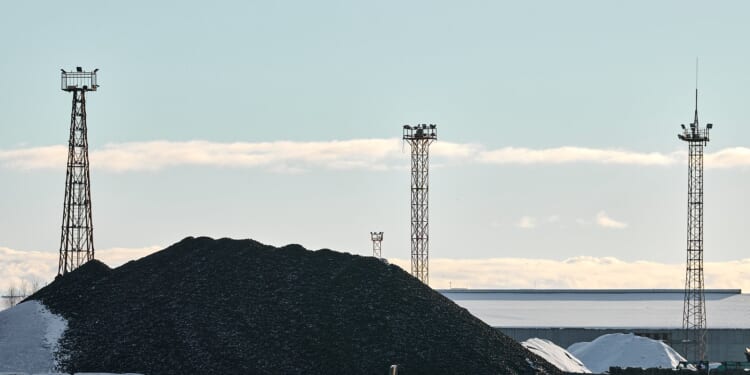 Trump Releases Plan to Aid the U.S. Coal Industry