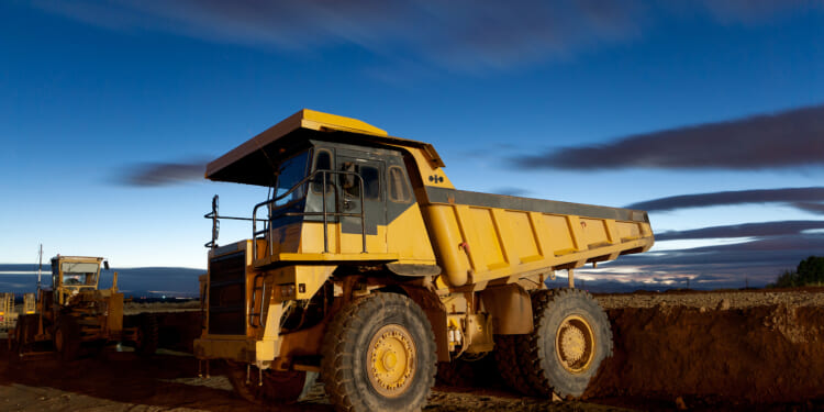 Trump Signs Order to Approve Mining Road in Alaska