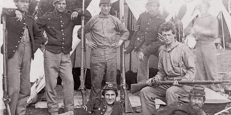 A group of men in military uniforms