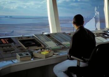 US To Cut Flights By 10% At 40 Airports As Shutdown Persists