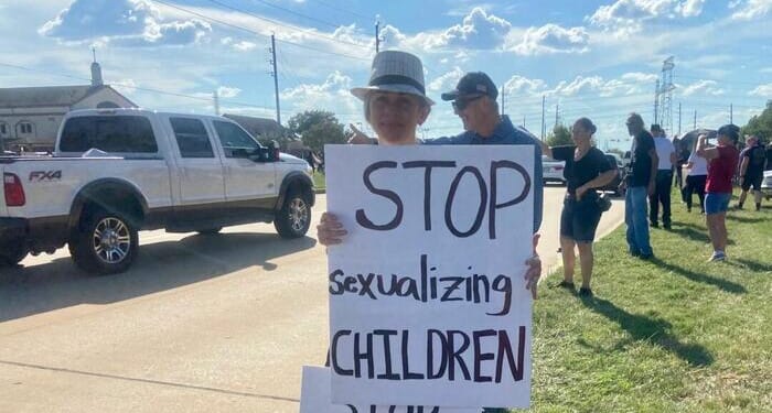 Appeals Court Lets Texas Enforce Law Limiting Drag Shows