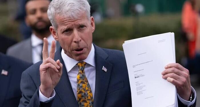 Energy Secretary: Trump's Reinvigoration & Expansion Of Coal Industry 'Critical To Our Country'