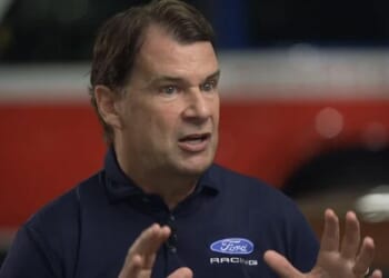 US 'In Trouble' - Ford CEO Can't Find 5,000 Mechanics For $120k Jobs