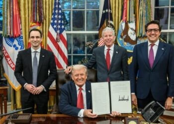 Trump Ignites 'Genesis Mission': Manhattan Project-Scale AI Onslaught