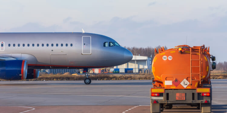 An Aviation Fuel Crisis May Be Coming to California