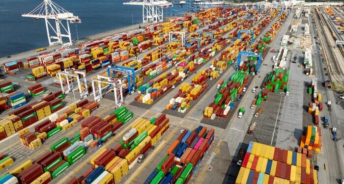 The United States Outgrows All Its Major Peers