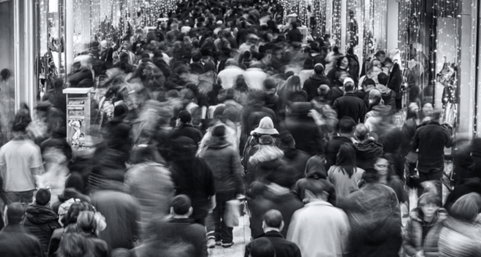 Black Friday Turnout Solid: Goldman, UBS Highlight Decent Start To Holiday Spending Season
