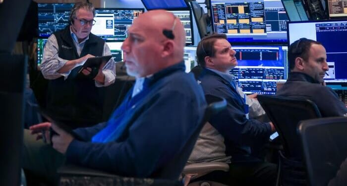 Futures Rise As Bitcoin Extends Rally For 2nd Day, Copper Hits Record