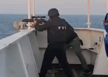 Suspected Pirates Swarm Bulk Carrier In Critical Red Sea Maritime Chokepoint