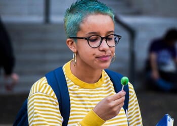 Education Dept To Warn Applicants For Aid At Schools With Low Earnings For Grads