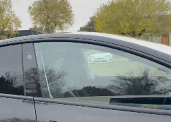 Goldman's First Take On Safety Monitor-Free Robotaxis In Austin