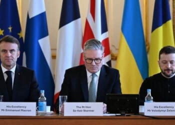 Britain's Ruling Class Loves To Cosplay As A Titan