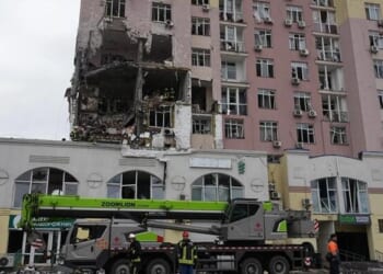 Russia Pummels Kiev, Hundreds Of Thousands Without Power, Ahead Of Trump-Zelensky Meeting