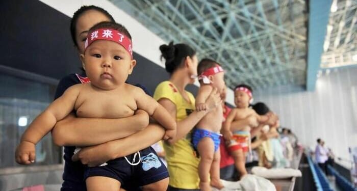 Wealthy Chinese Elites Use US Surrogacy System To Have Dozens Of Children