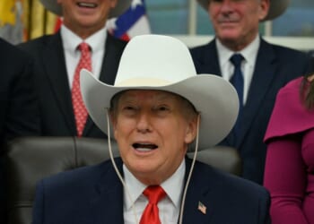 TOPSHOT-US-POLITICS-TRUMP