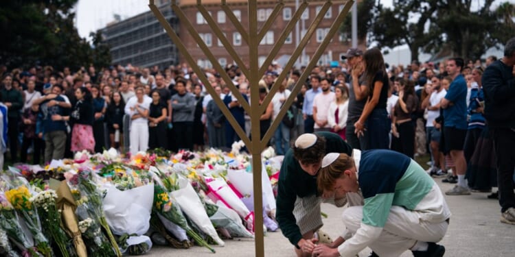 Australia Reacts To Mass Shooting At Bondi Beach