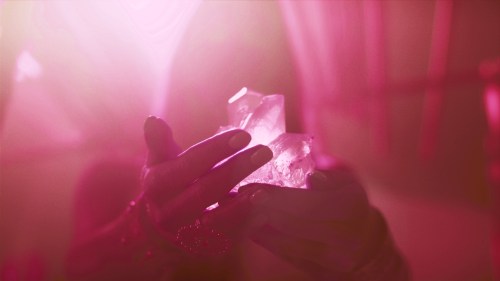 Illustration by Valerie Pavilonis. (Photo via janiecbros/Getty Images)