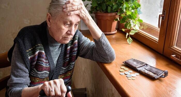 Economic Satisfaction Declines With Age