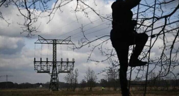 Leaked Internal Emails Show Berlin Greens Urged To Deflect Blame From Far-Left Attack On Power Grid