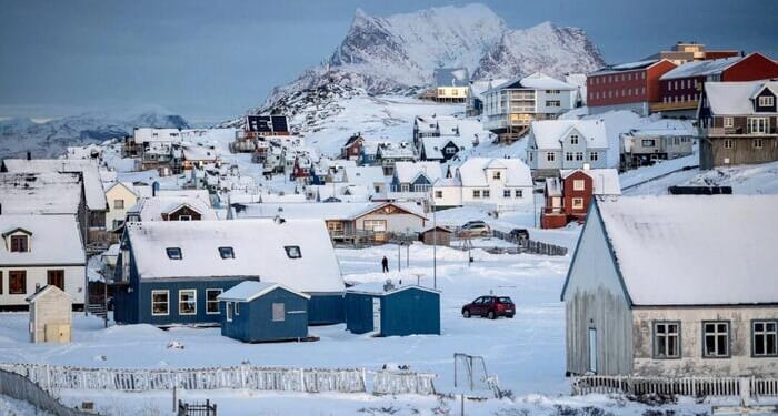 EU Hosts Emergency Meeting Over Trump's Greenland Tariffs, Germany Threatens World Cup Boycott