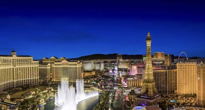 Vegas Casino To Accept Canadian Dollars At Par In Bid To Lure Northerners Back To Sin City