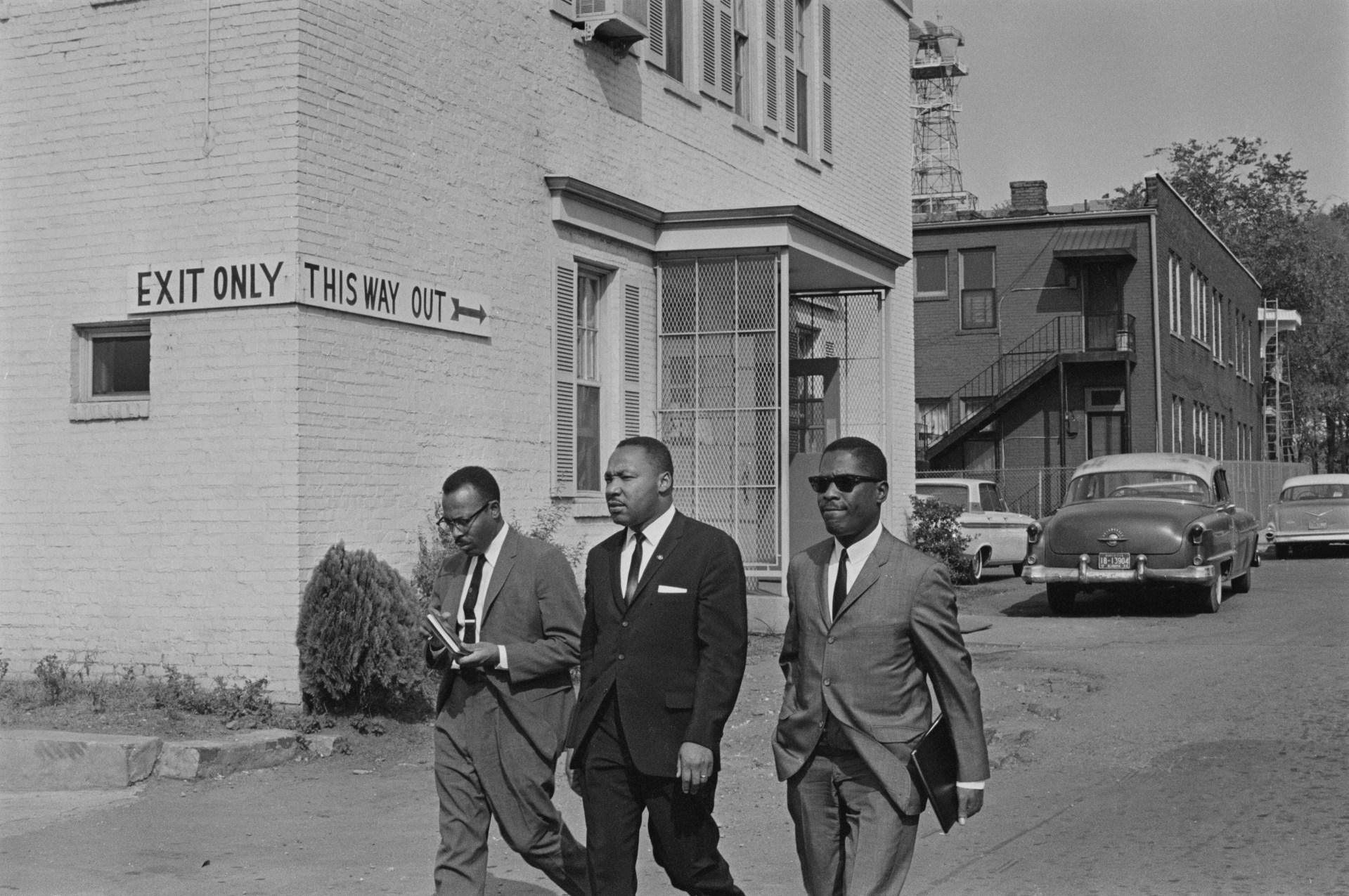 Civil rights activist Martin Luther King Jr. visits Birmingham, Alabama, during the Birmingham campaign, October 22, 1963.  (Photo by Michael Ochs Archives/Getty Images)