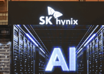 SK Hynix Soars On Microsoft Supply Deal Report; KOSPI Breaks Out, Shrugs Off Tariff Threat