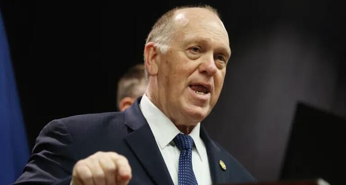 Homan Seeks Cooperation In Minnesota: Vows 'Drawdown' On Streets In Exchange For Jail-Based ICE Ops