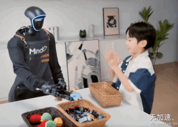 Here Come Humanoid Robots: Industry Makes Clear Pivot Toward "Dedicated-Purpose" Commercial Deployments