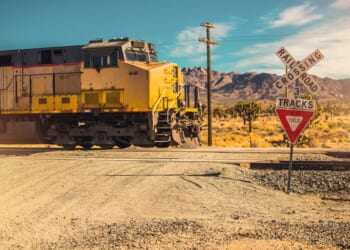 Ivanpah Solar Plant Remains Open, Despite Costing Ratepayers Money