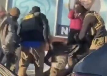 Minneapolis Shooting Sparks Explosive Blame-Game Between Democrats And Trump Admin