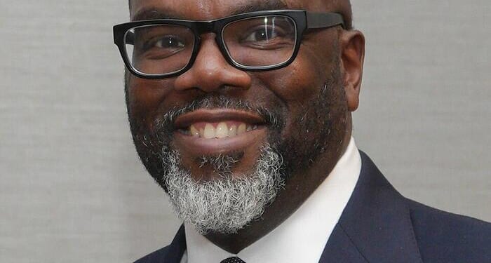 The 'Full Of Wind'-y City: Chicago Mayor Johnson Puts "ICE On Notice"... Of Meaningless Gesture