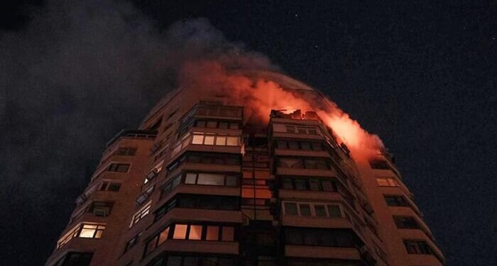 Putin 'Kept His Word' On Ceasefire, Trump Says, As Large Attacks On Kiev Resume