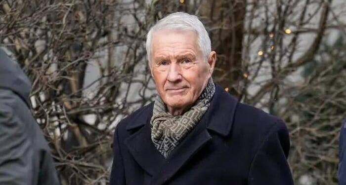 Former Norway PM Attempts Suicide After Epstein-Linked Raid, Corruption Charges: Report