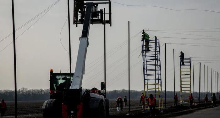 Drone-Attack Simulation Exposed A Grid Vulnerability