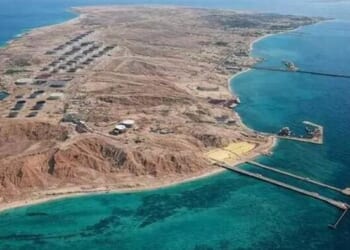 Hormuz Showdown Begins: US Warplanes, Apaches Launch Sea Lane Offensive As Trump Eyes Kharg Takeover, Marines En Route