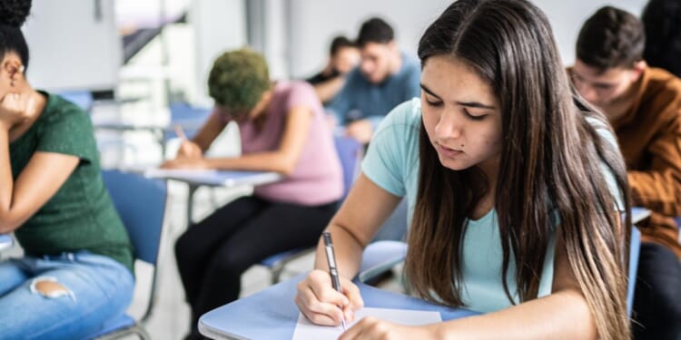 Indiana House Passes Bill Expanding College Admissions Tests