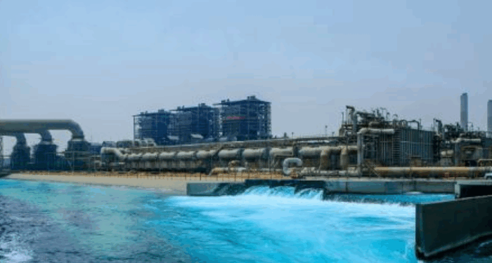 Iran Foreign Minister Claims U.S. Attacked Water Desalination Plant