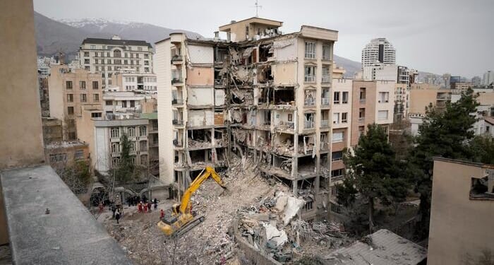 Iranian Missiles Pound Israel Overnight After US Claims Progress On Talks; Tehran Appoints Larijani Successor, Cuts Gas Flows To Turkey