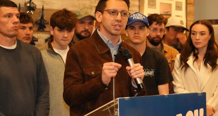 Israel-Slamming GOP Candidate Dominates Youth Vote In Florida Governor Race