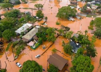More Than 230 Rescued As Devastating Flooding Continues To Hammer Hawaiian Islands