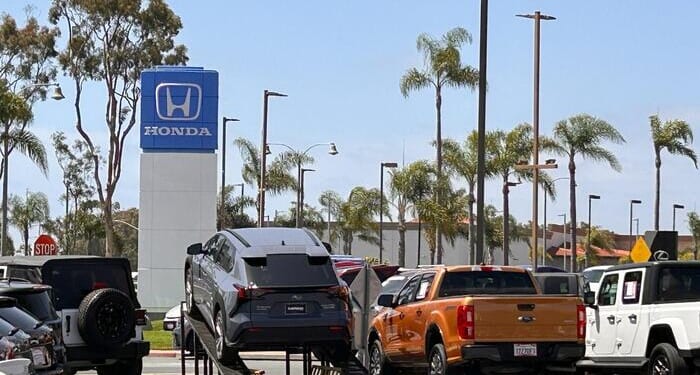 Negative Equity Leaves 30% Of Car-Buyers Underwater On Trade‑Ins